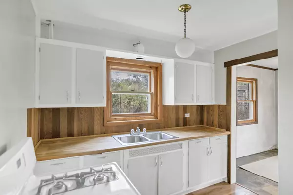 1623 Sawyer AVE, Glen Ellyn, IL 60137