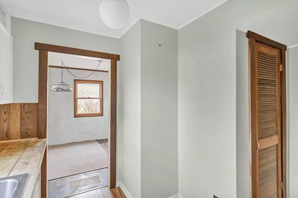 1623 Sawyer AVE, Glen Ellyn, IL 60137