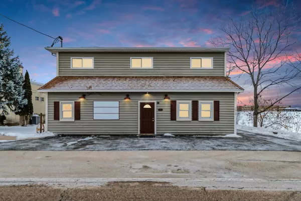 278 N State ST, Hampshire, IL 60140