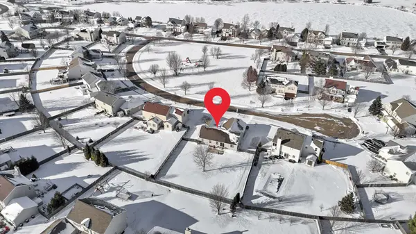 6711 Glenmoor CT, Mchenry, IL 60050