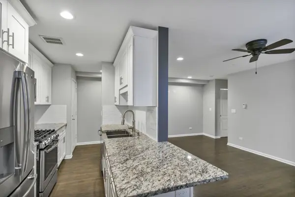 7840 W North AVE #4E, Elmwood Park, IL 60707