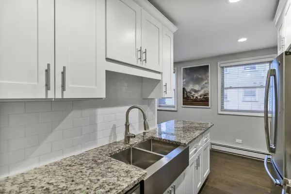 7840 W North AVE #4E, Elmwood Park, IL 60707