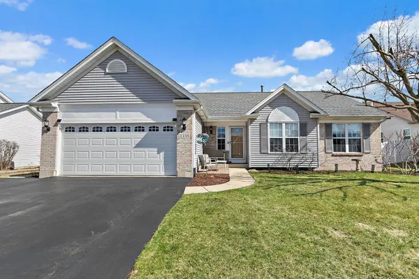 1335 Deerpath RD, Aurora, IL 60506