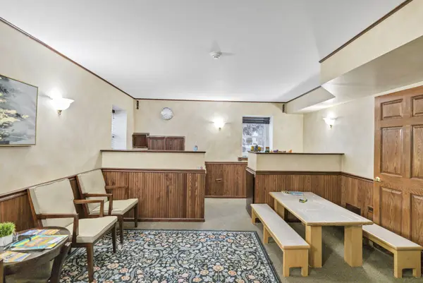 278 N State ST, Hampshire, IL 60140