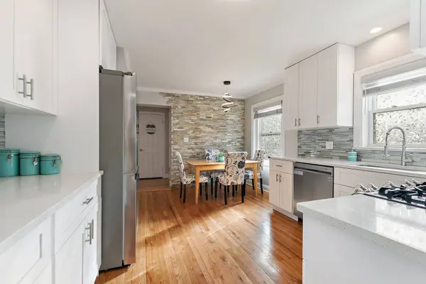 2627 Clarke ST, River Grove, IL 60171