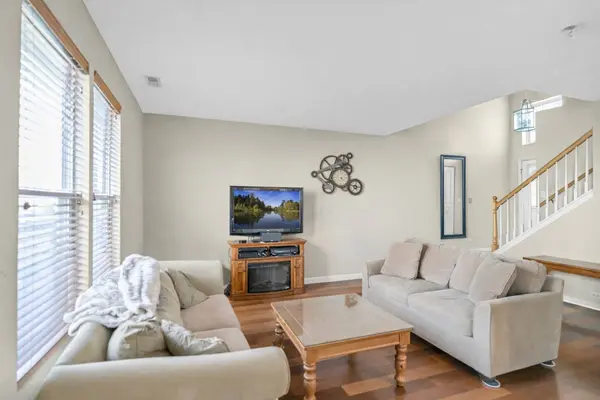 24924 Franklin LN, Plainfield, IL 60585