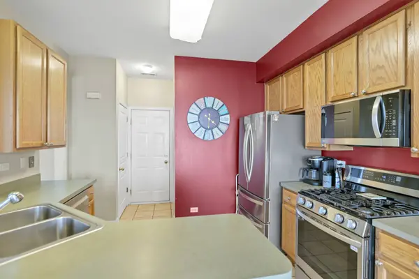 24924 Franklin LN, Plainfield, IL 60585