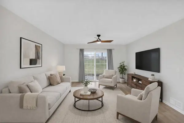 7636 Creek BND #7636, Rockford, IL 61114