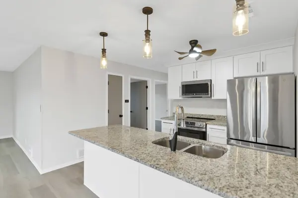 7636 Creek BND #7636, Rockford, IL 61114