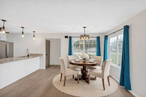 7636 Creek BND #7636, Rockford, IL 61114