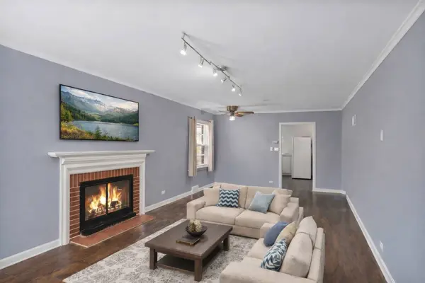 7418 W Clarence AVE, Chicago, IL 60631