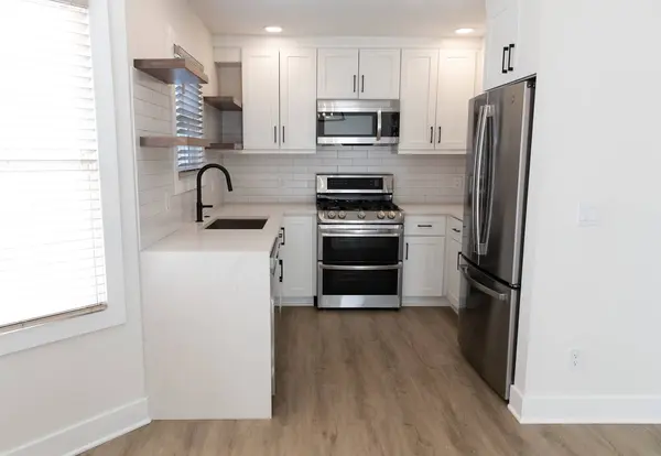 713 Stevens ST #713, Geneva, IL 60134