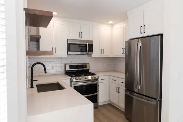 713 Stevens ST #713, Geneva, IL 60134