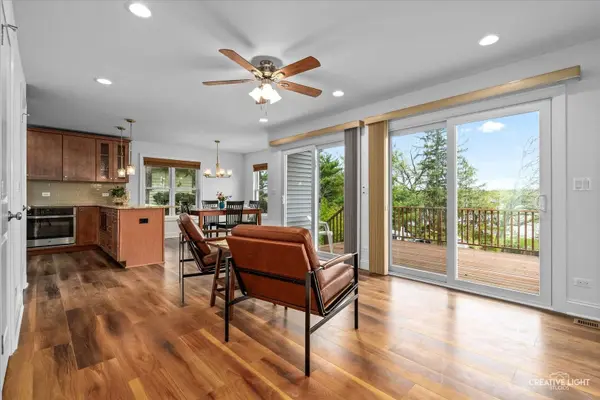 4520 W Shore DR, Wonder Lake, IL 60097