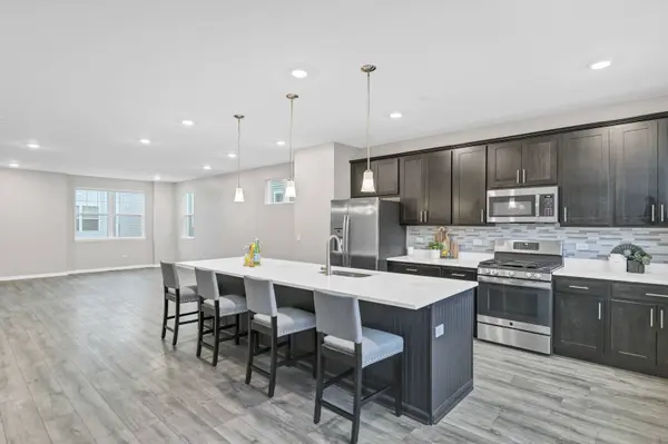 3306 Trillium CIR #3001, Rolling Meadows, IL 60008