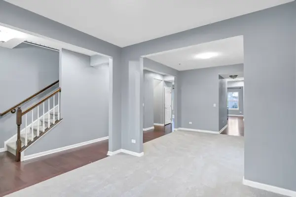 305 Cronin BLVD, Shorewood, IL 60404