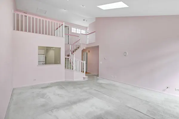 241 Woodstone CIR, Buffalo Grove, IL 60089