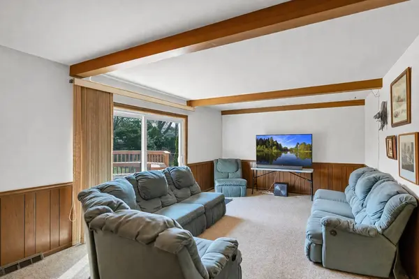 815 Knightsbridge LN, Schaumburg, IL 60195