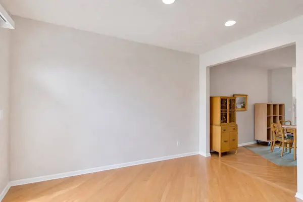 320 W Wood ST, Palatine, IL 60067