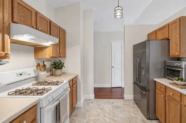 3355 Blue Ridge DR, Carpentersville, IL 60110