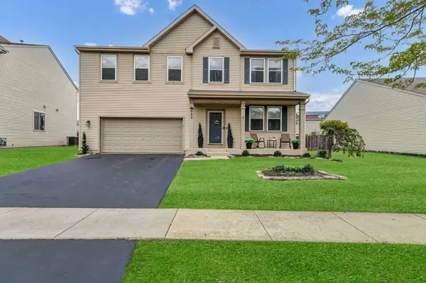 688 Bay Shore DR, Pingree Grove, IL 60140
