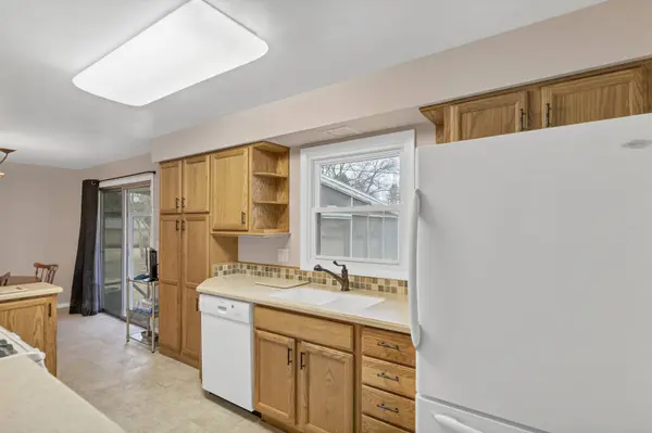 187 Alfred DR, Sycamore, IL 60178