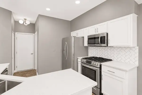 1511 Spaulding RD, Bartlett, IL 60103