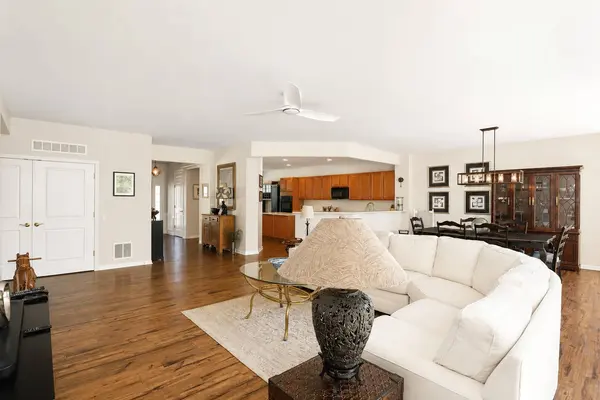13453 E Grainery LN E, Huntley, IL 60142