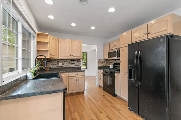 772 Balboa TER E, Bartlett, IL 60103