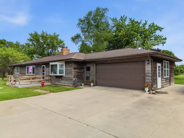 519 Kilgore RD, Dixon, IL 61021