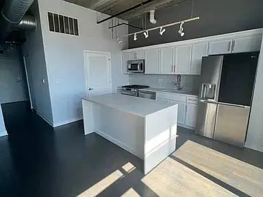 833 W 15th PL #814, Chicago, IL 60608