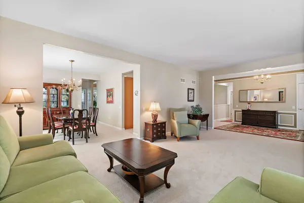 12801 Green Meadow AVE, Huntley, IL 60142