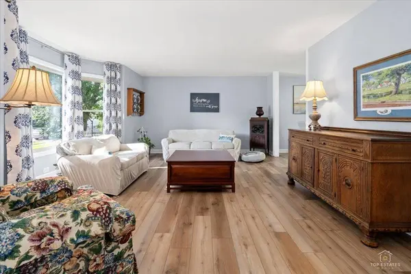 1434 Coral Reef WAY, Lake Zurich, IL 60047