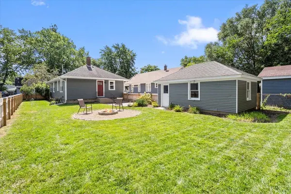 435 Church ST, Batavia, IL 60510
