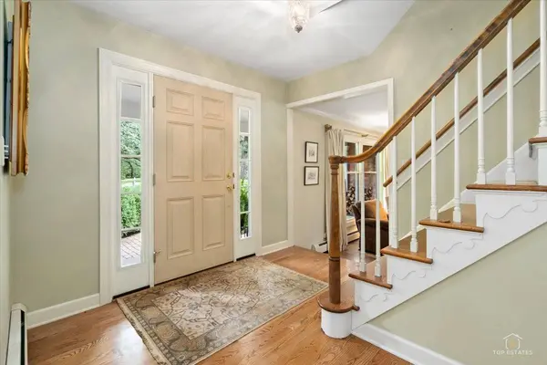 19N140 Felsmith RD, Hampshire, IL 60140