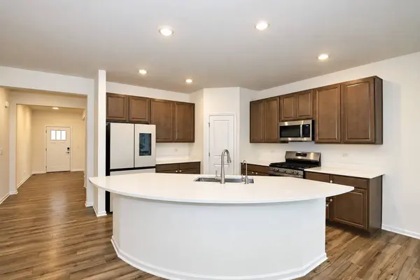 112 SWEETFLAG CIR, Elgin, IL 60124