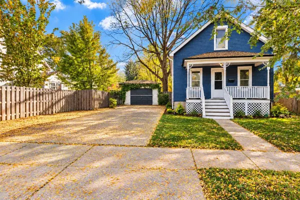 113 S Oakwood AVE