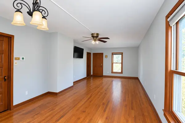 113 S Oakwood AVE, West Chicago, IL 60185