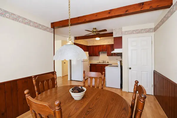3207 Oriole LN, Rolling Meadows, IL 60008