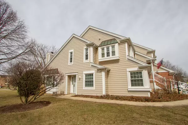 558 Park View TER #558, Buffalo Grove, IL 60089