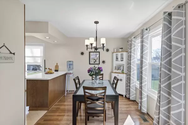 20726 S North CT, Frankfort, IL 60423