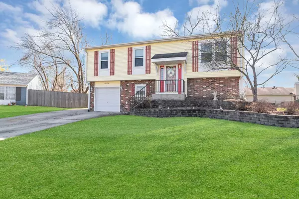 20726 S North CT, Frankfort, IL 60423