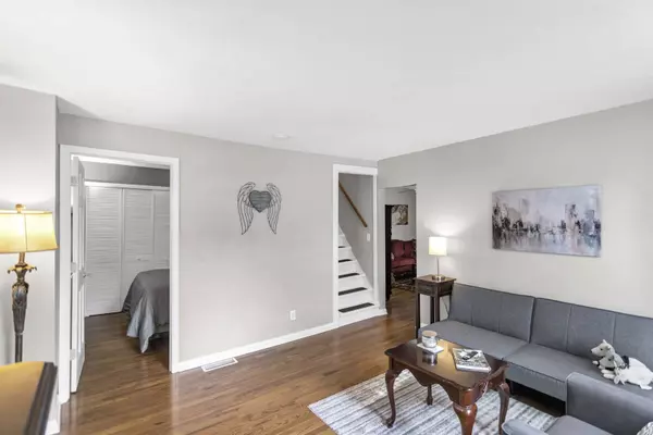 219 Lathem ST, Batavia, IL 60510