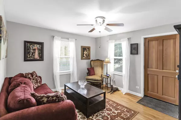 219 Lathem ST, Batavia, IL 60510