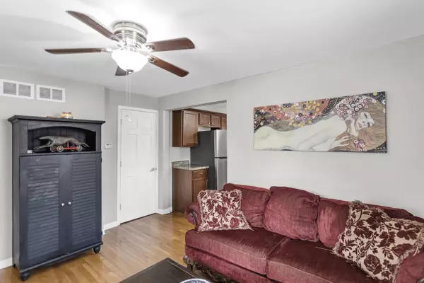 219 Lathem ST, Batavia, IL 60510