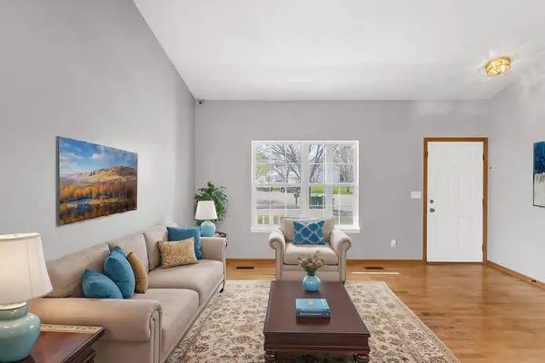 321 Ramsey DR, Romeoville, IL 60446