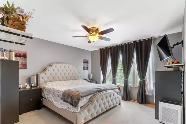 4305 Anthony LN, Plainfield, IL 60586