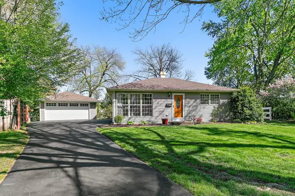 3101 Saint James ST, Rolling Meadows, IL 60008