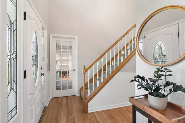 110 Berkshire DR, Dekalb, IL 60115