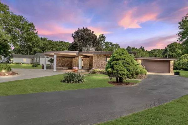 30W501 Lies RD, West Chicago, IL 60185